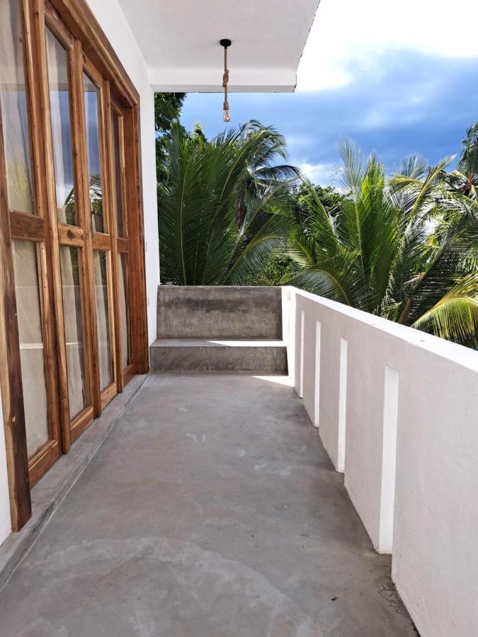 The Surf Access Guest House Arugam Bay Eksteriør billede