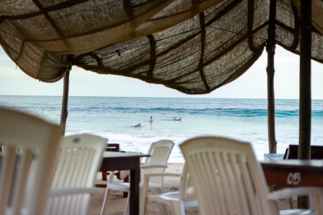 The Surf Access Guest House Arugam Bay Eksteriør billede